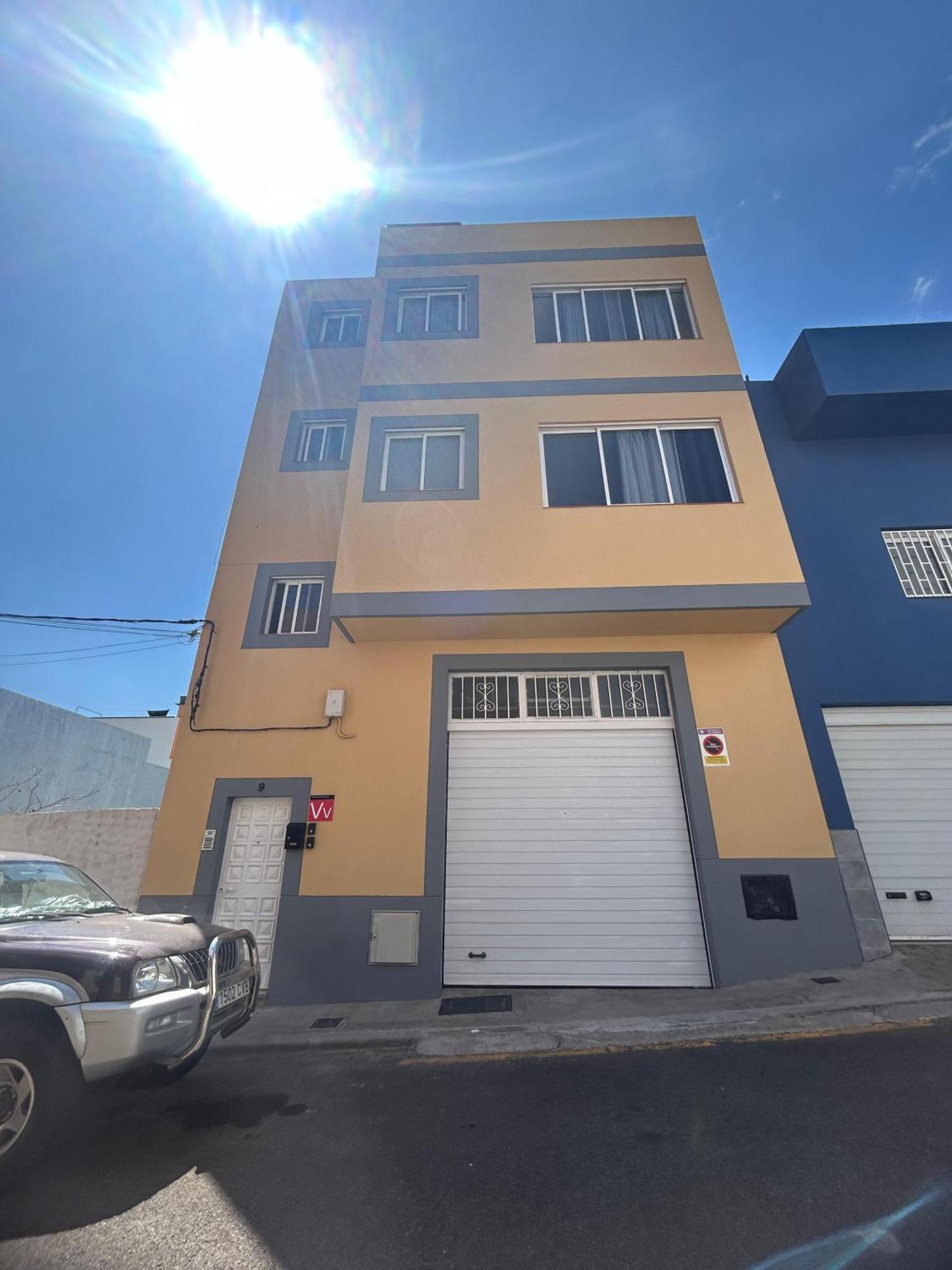 Acogedor Atico Con Terraza En San Cristobal De La Laguna Bagian luar foto